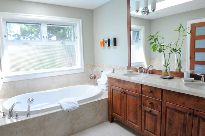 Master bathroom_low